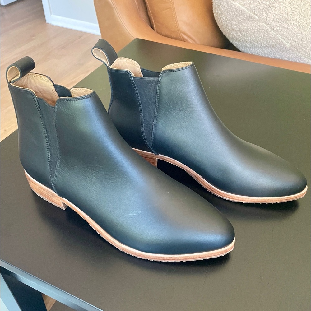 Nisolo Chelsea Boots